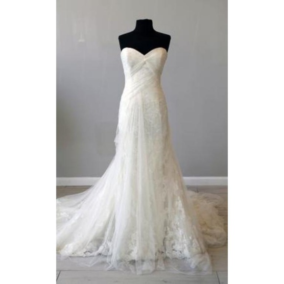 Enzoani Dayton Wedding Dress - Picture 6 of 6